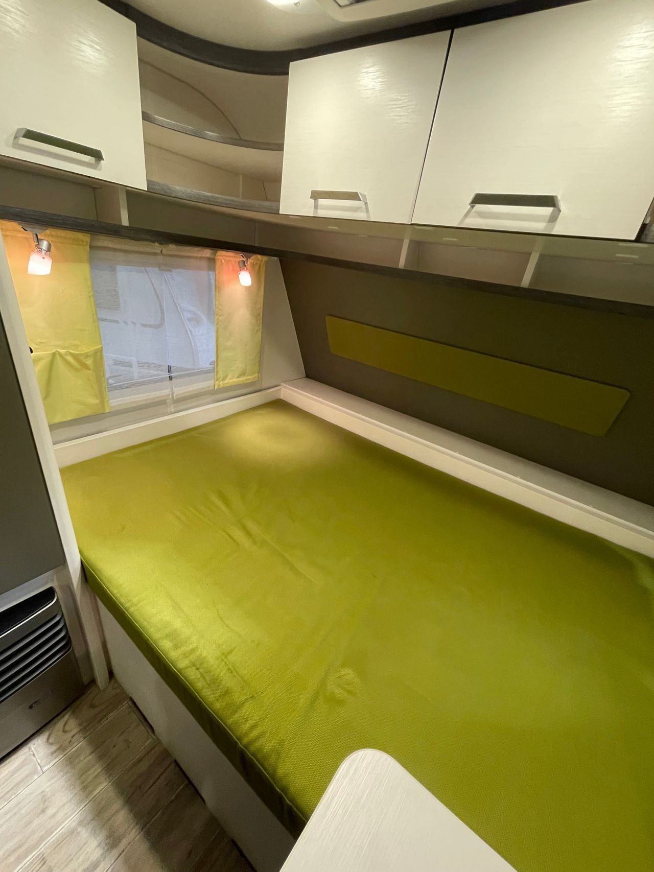 Caravane Dethleffs 415 QL C'Go – Image 4