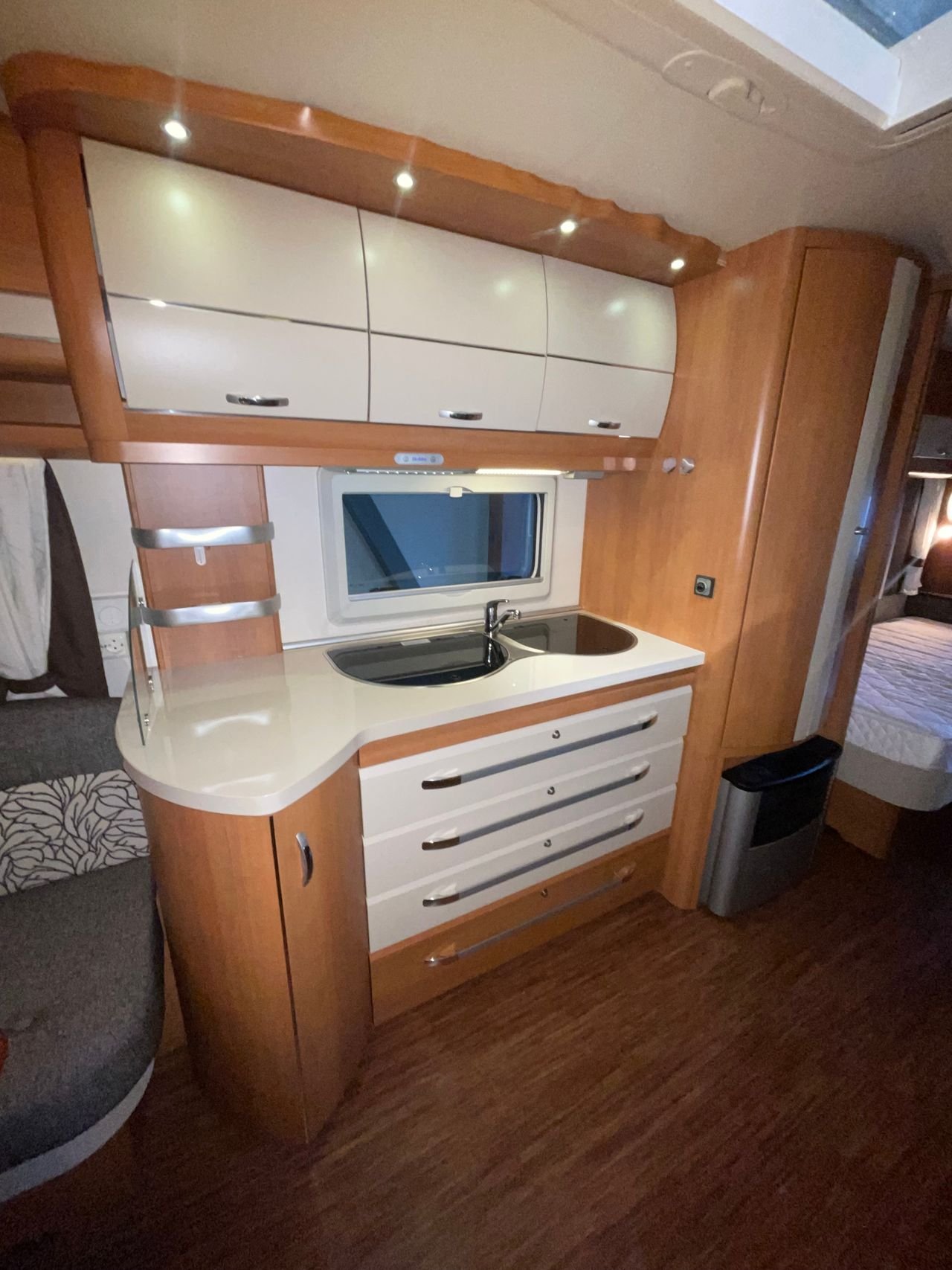 Caravane Hobby 560 Prestige – Image 27