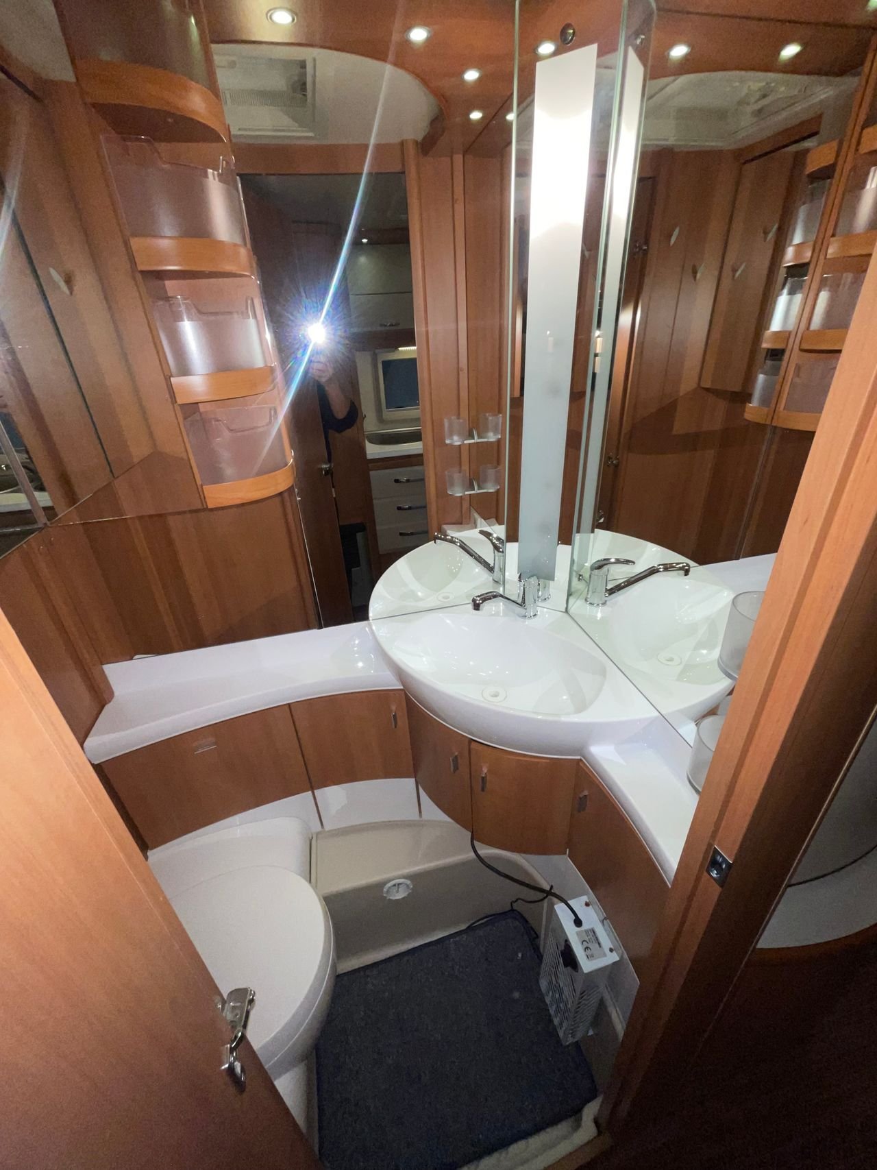 Caravane Hobby 560 Prestige – Image 16