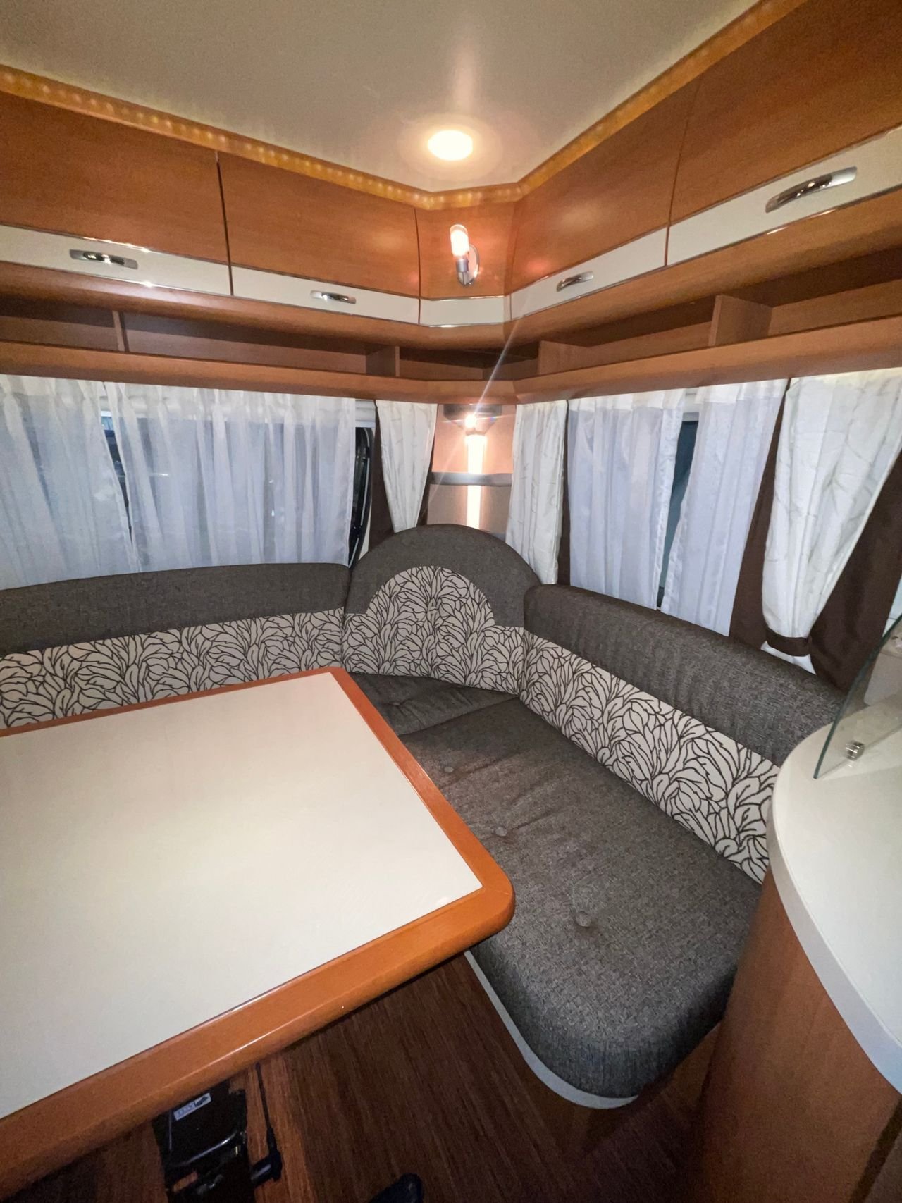 Caravane Hobby 560 Prestige – Image 30