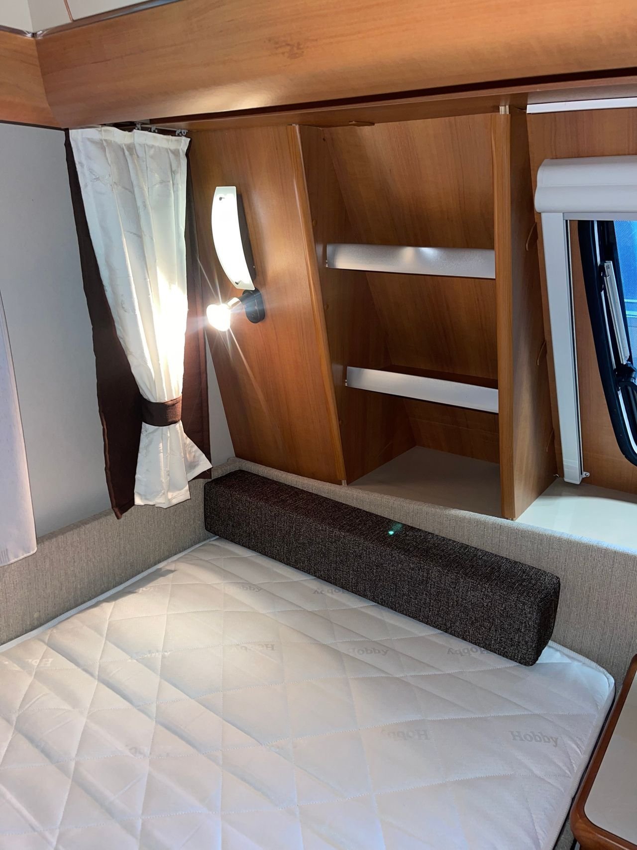 Caravane Hobby 560 Prestige – Image 9