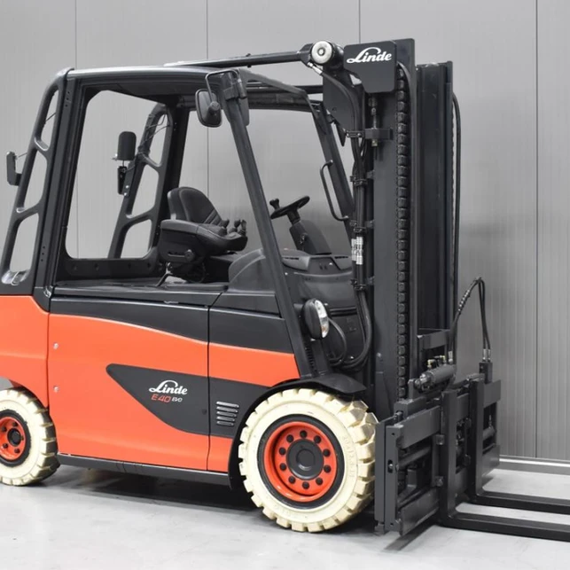 LINDE E 40 H/600-01 - 4000 kg jusqu'à 3120 mm – Image 4