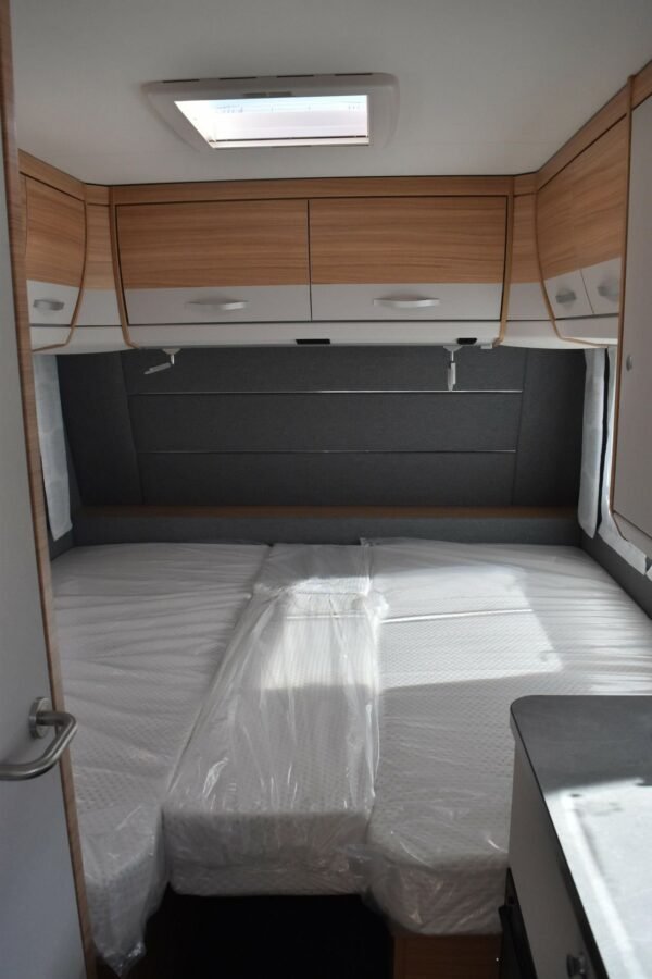 Caravane Dethleffs Camper 460 EL – Image 26