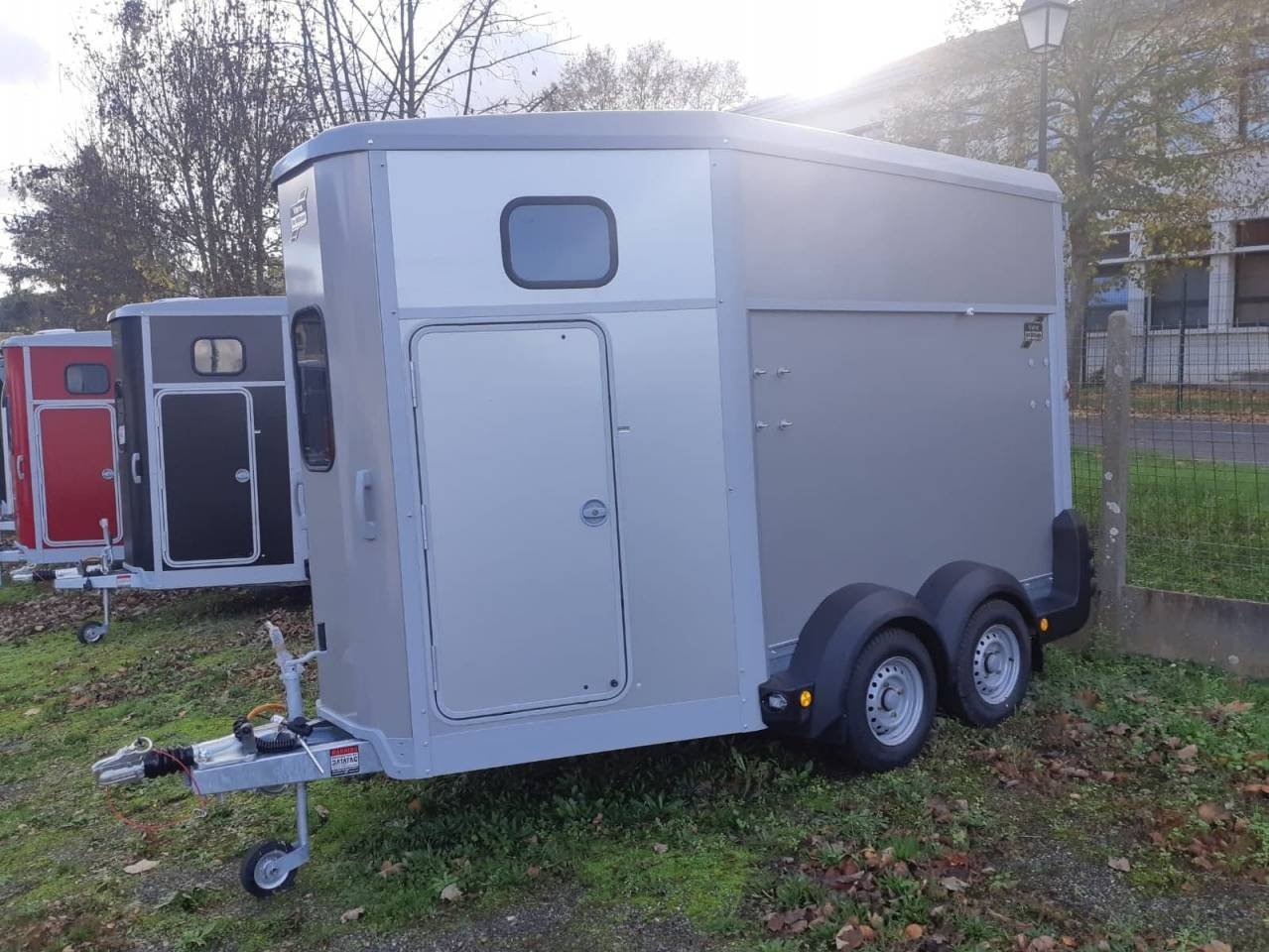 Ifor Williams HB 511 Diagonal neuf toutes couleurs – Image 5