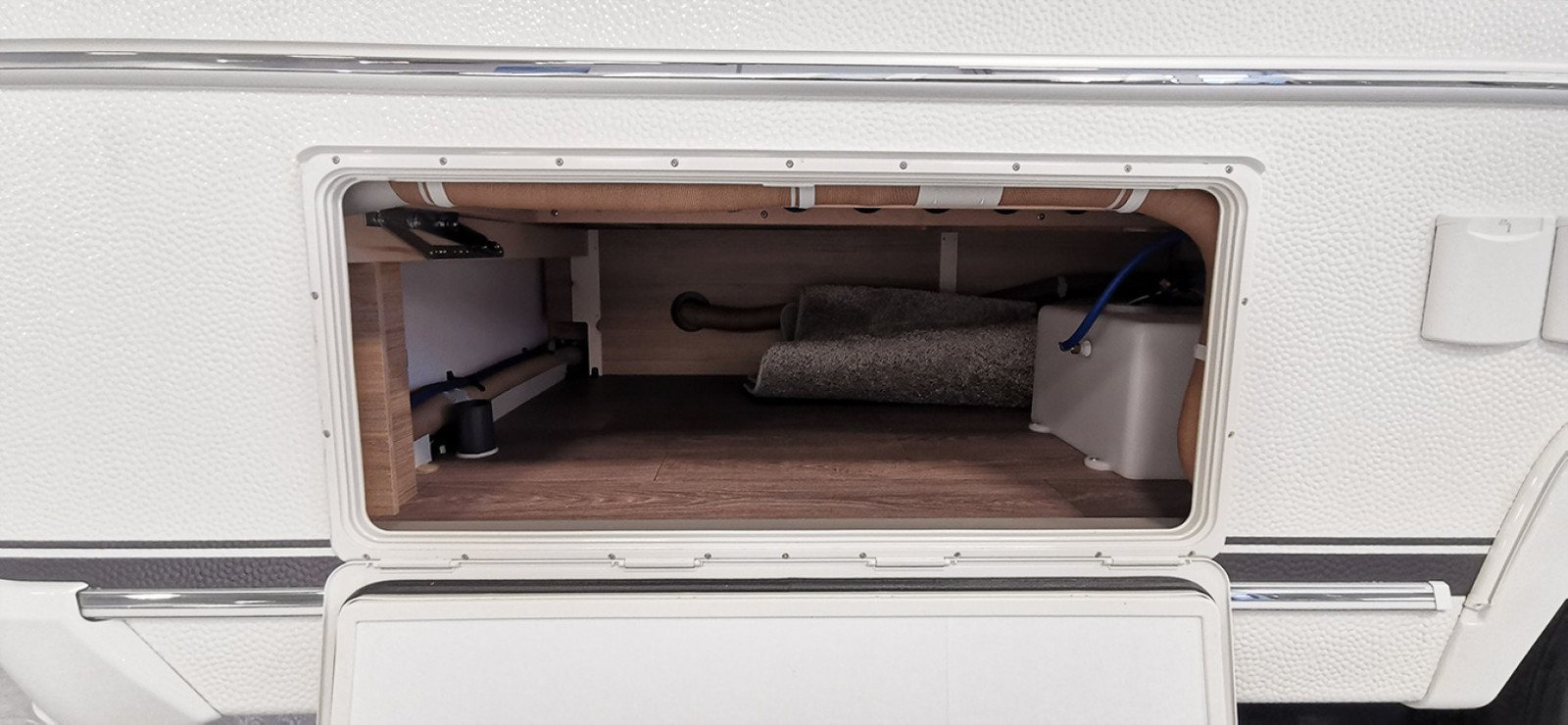 Caravane Fendt 390 FHS Bianco Activ – Image 14