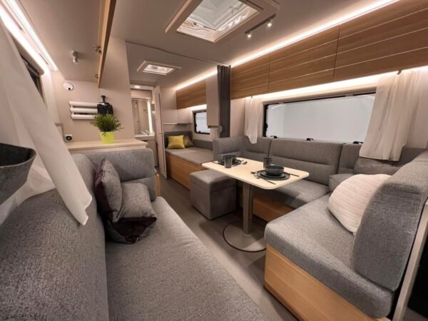 Caravane Adria Adora 613 HT – Image 27