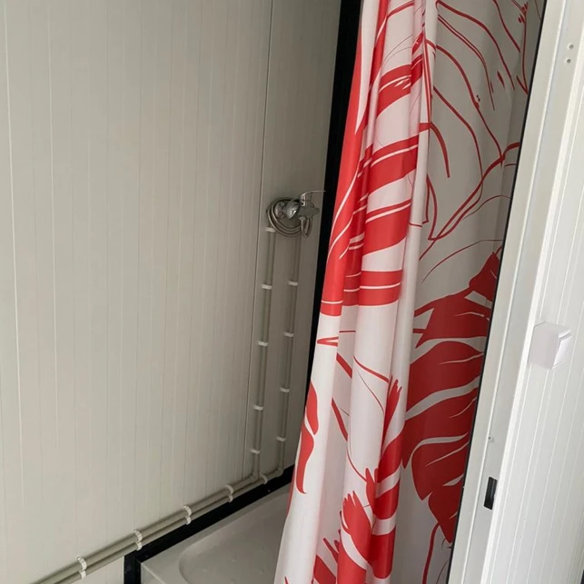 BUNGALOW AVEC SANITAIRES COMMERCIAUX, IMMEUBLE DE BUREAUX ET D'HABITATION 3×7 – Image 5