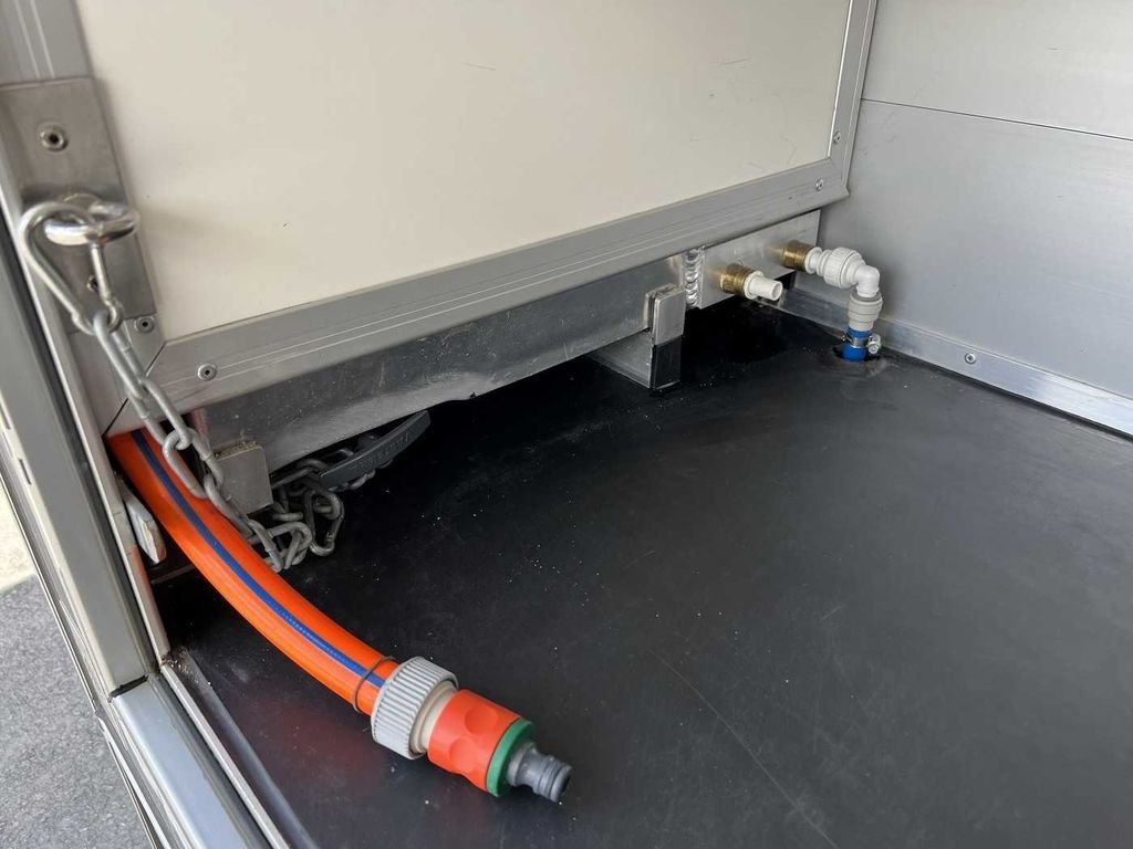 Camion chevaux 3 chevaux Mercedes-Benz – Image 21