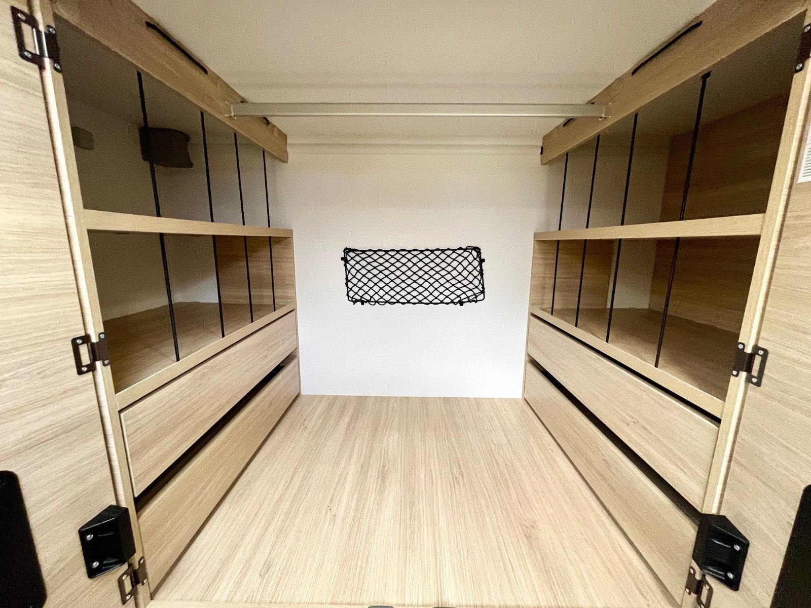 Camping-car Challenger 260 Etape Edition – Image 11