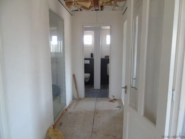 Conteneur de bureaux/résidentiels de 100 m² – Image 7