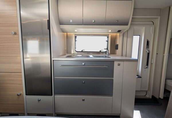 Caravane Dethleffs Génération 515 QSK – Image 16
