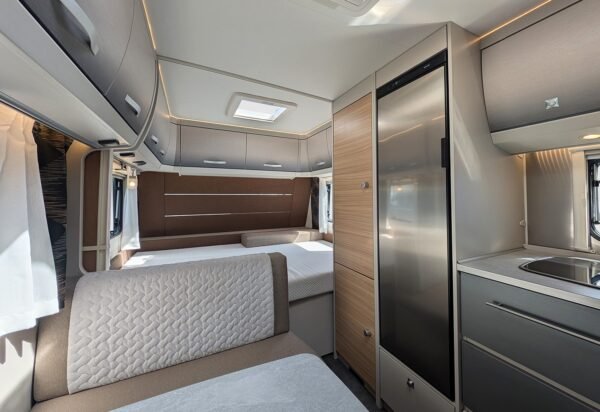 Caravane Dethleffs Génération 515 QSK – Image 15