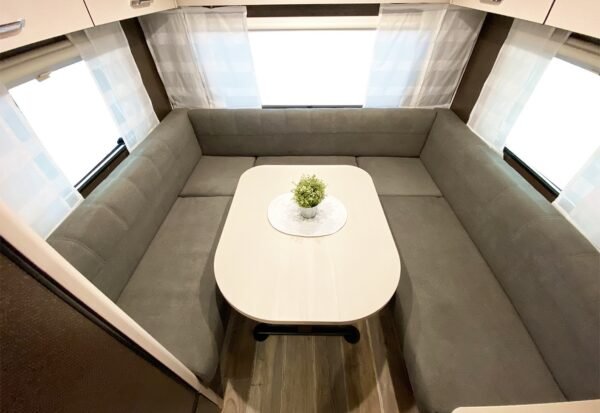 Caravane Dethleffs c'go 465 KR – Image 5