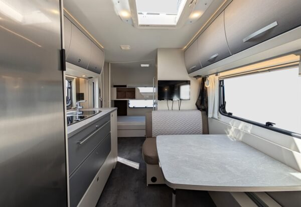 Caravane Dethleffs Génération 515 QSK – Image 10