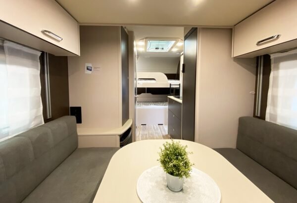 Caravane Dethleffs c'go 465 KR – Image 7