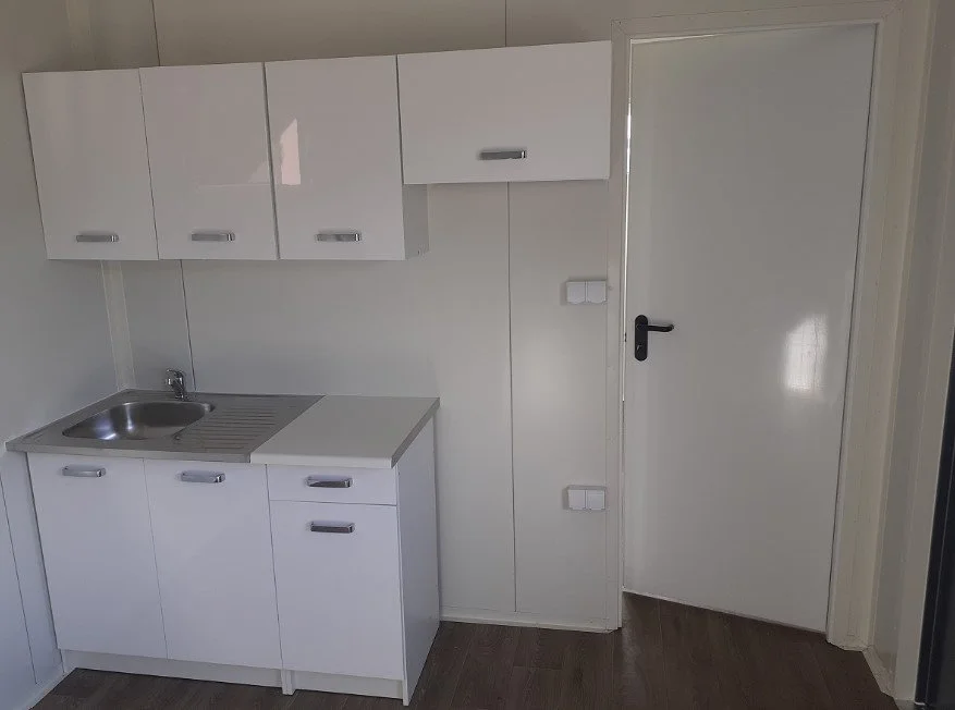 Conteneur Maison modulaire clé en main de 35 m2 toute l’année – Image 11