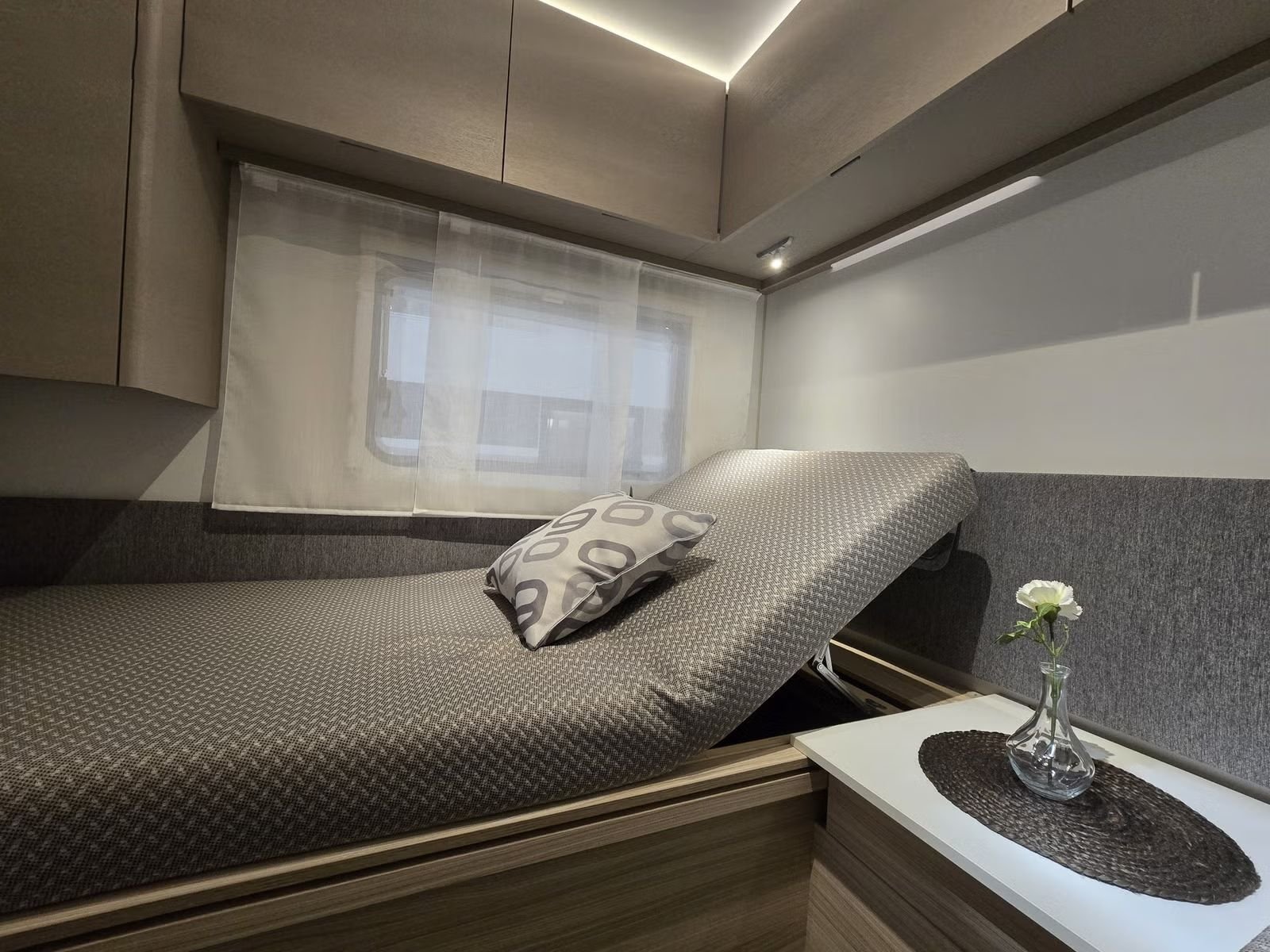 Caravane Adria Altea 502 UL 60Y Édition – Image 10