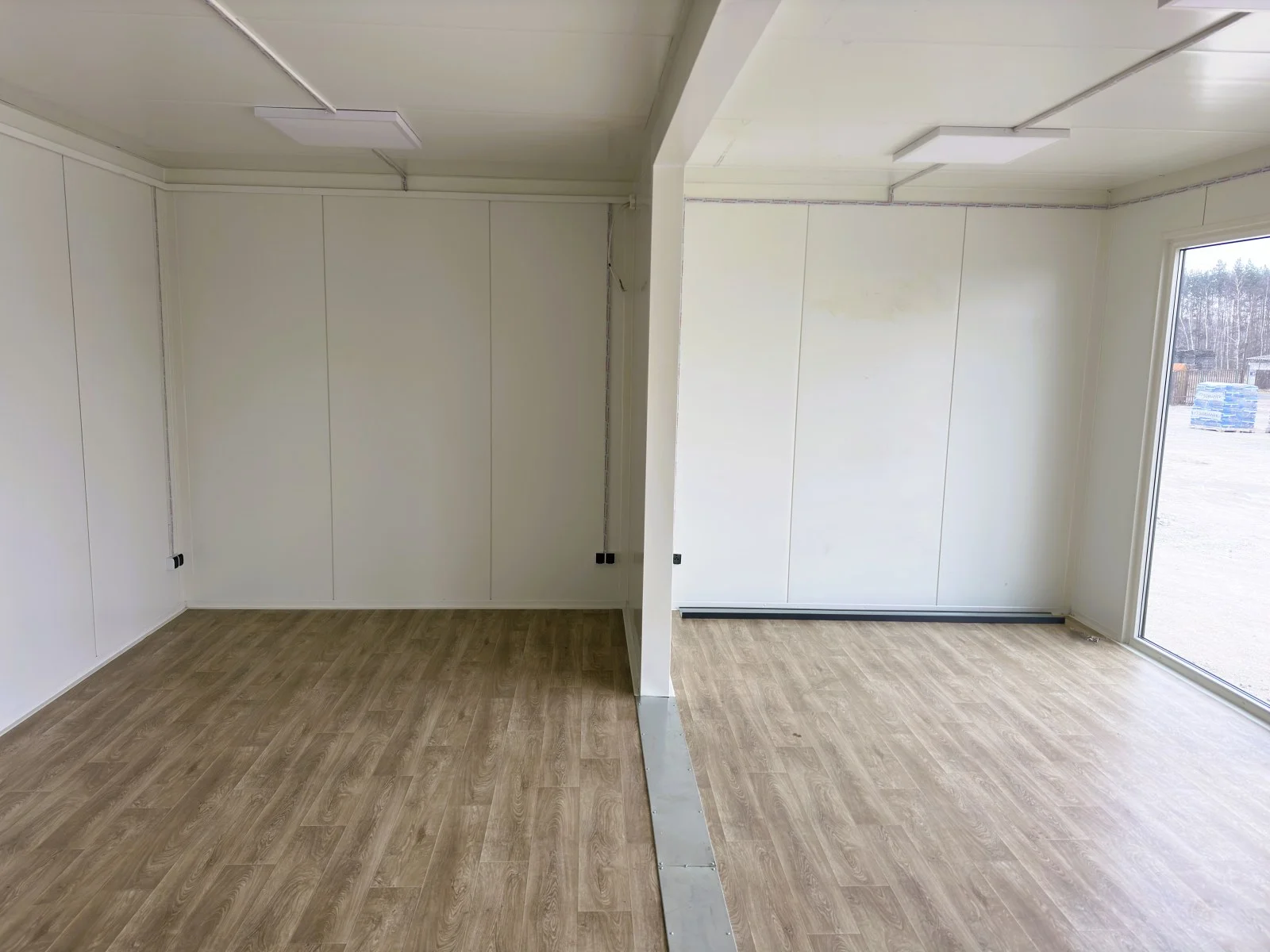 Conteneur Modulaire en panneaux sandwich – bureaux, commerces/logements, 6 pièces – 63 m² – Image 24