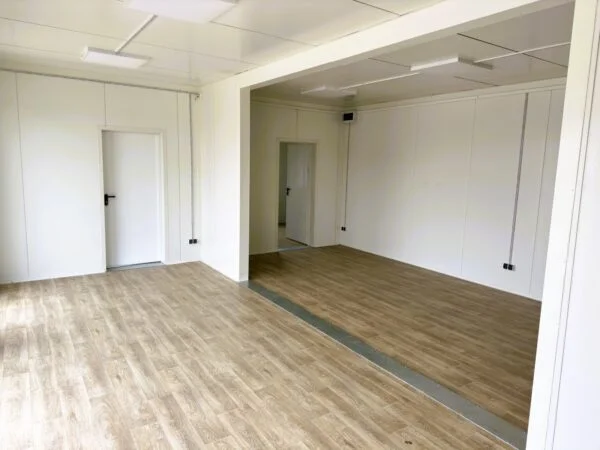 Conteneur Modulaire en panneaux sandwich – bureaux, commerces/logements, 6 pièces – 63 m² – Image 27